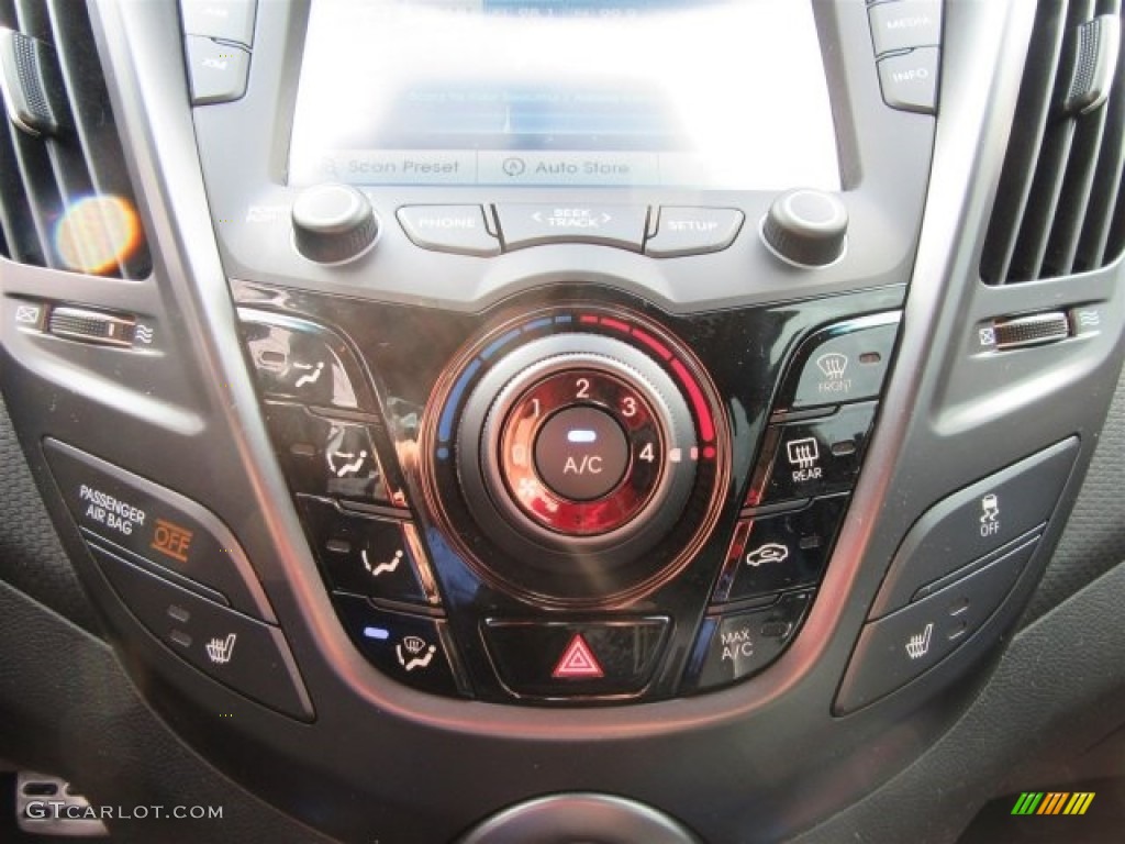 2013 Veloster Turbo - Elite White Pearl / Blue photo #24