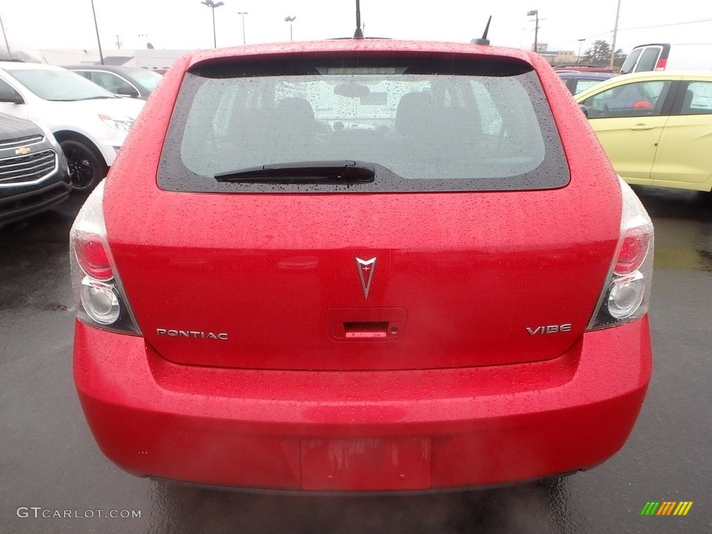2009 Vibe 2.4 - Red Hot Metallic / Ebony photo #3