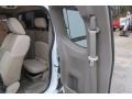 Avalanche White - Frontier SV V6 King Cab Photo No. 27