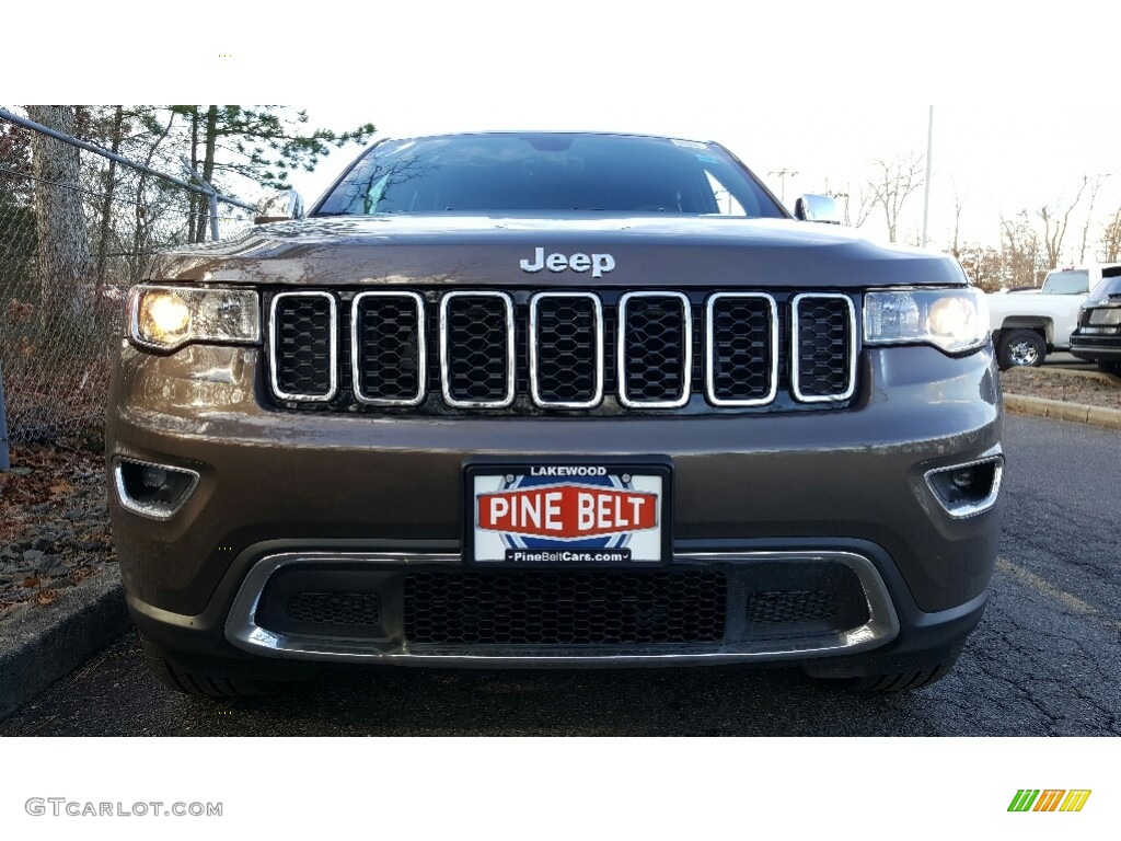 2017 Grand Cherokee Limited 4x4 - Luxury Brown Pearl / Black photo #2