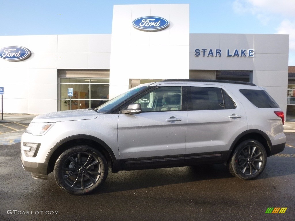 2017 Explorer XLT 4WD - Ingot Silver / Sport Appearance Dark Earth Gray photo #1