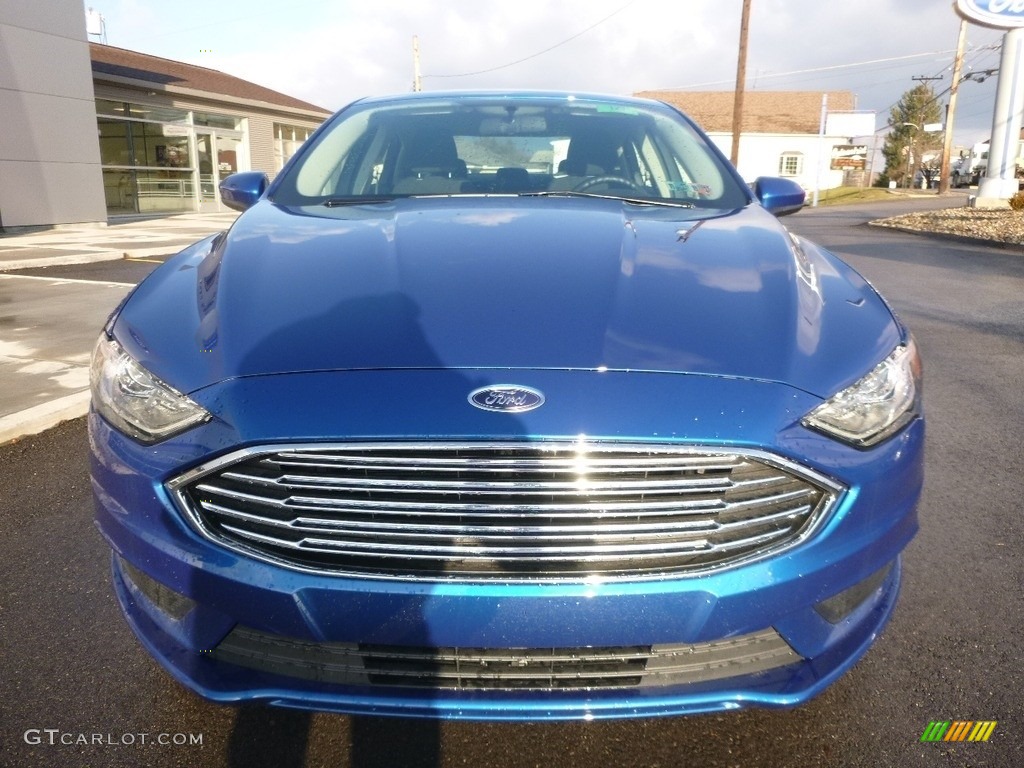 2017 Fusion SE - Lightning Blue / Ebony photo #2