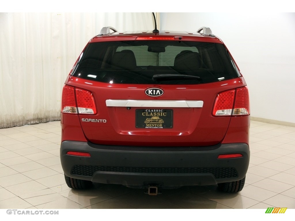 2011 Sorento LX AWD - Spicy Red / Beige photo #17