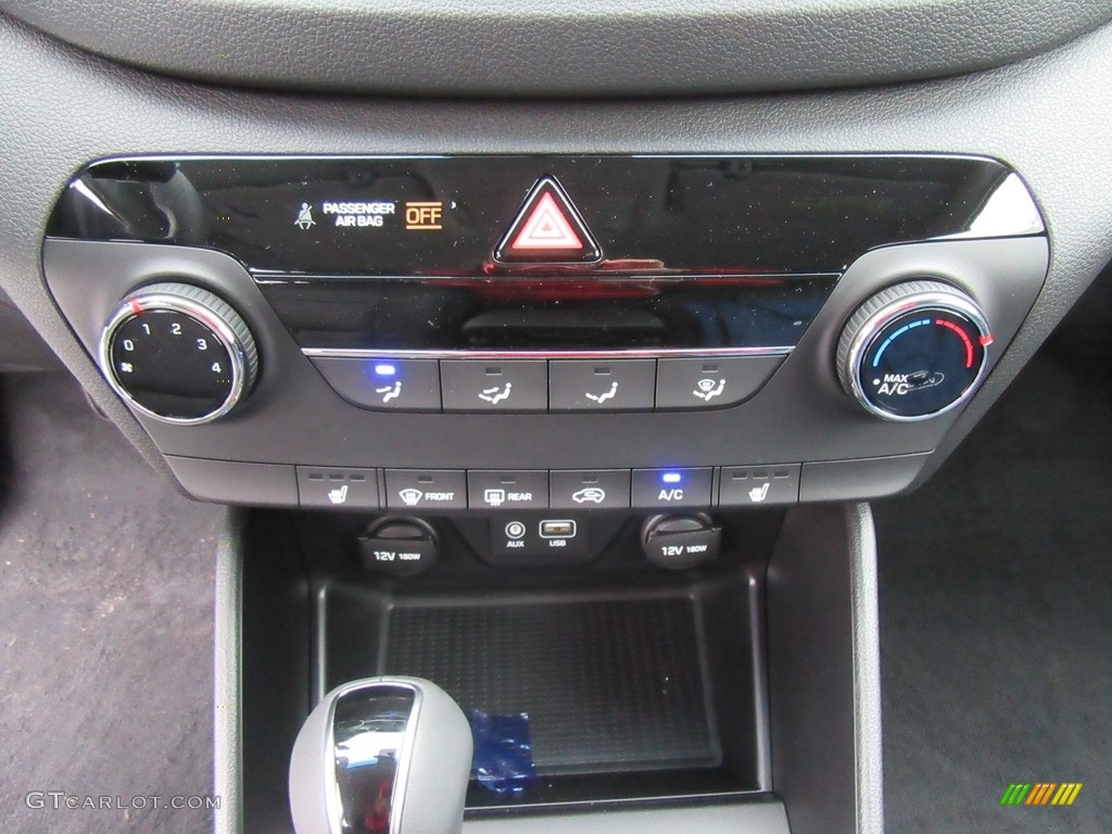 2017 Hyundai Tucson Sport Controls Photo #117922432