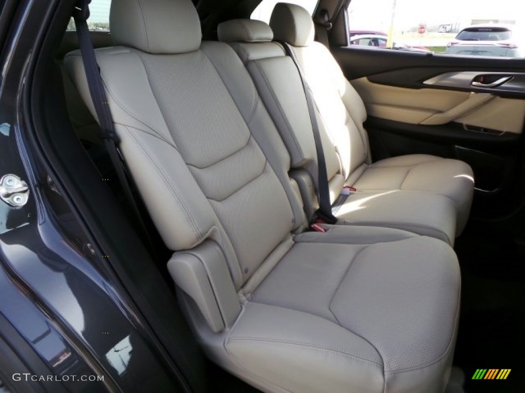 2016 Mazda CX-9 Grand Touring Rear Seat Photos