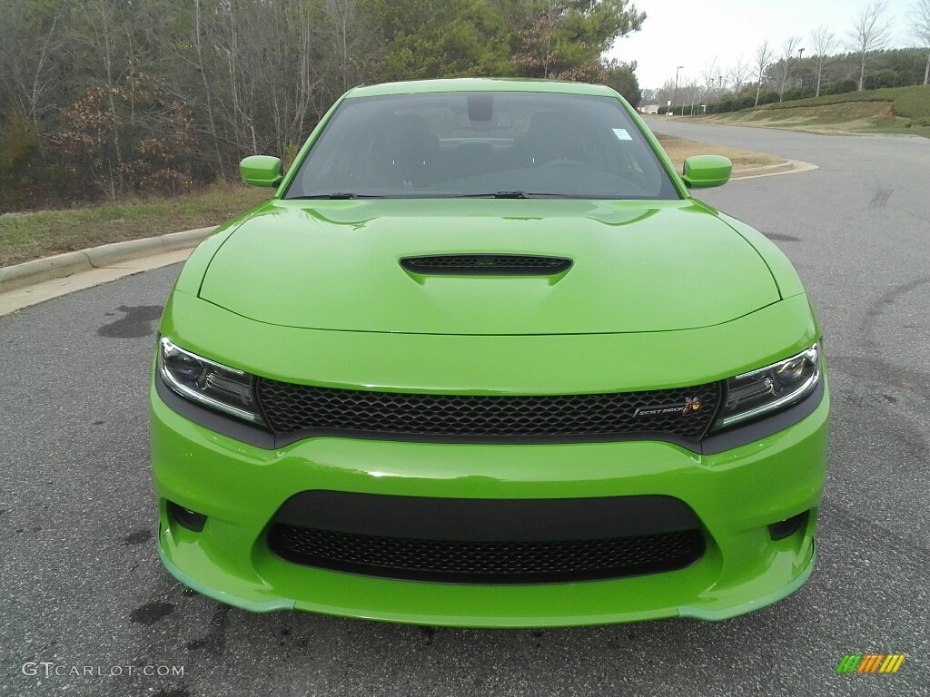 Green Go 2017 Dodge Charger R/T Scat Pack Exterior Photo #117924004