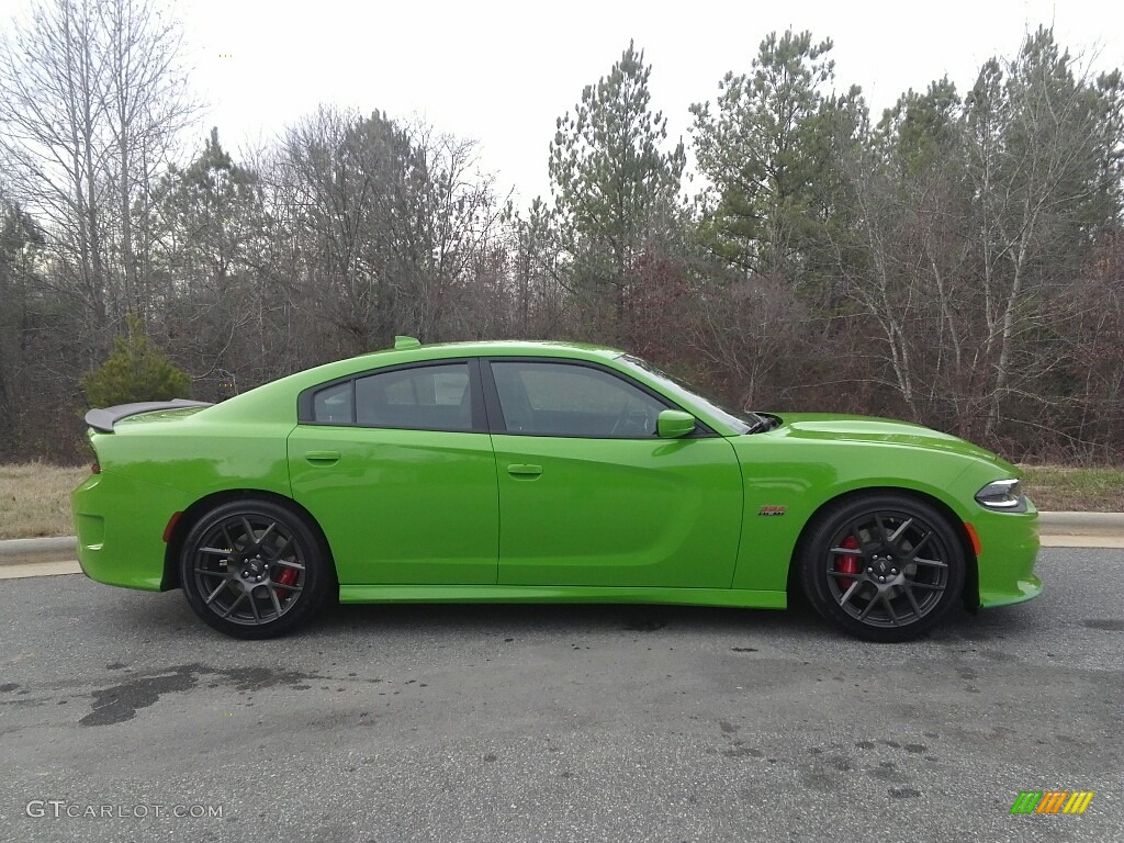 Green Go 2017 Dodge Charger R/T Scat Pack Exterior Photo #117924070