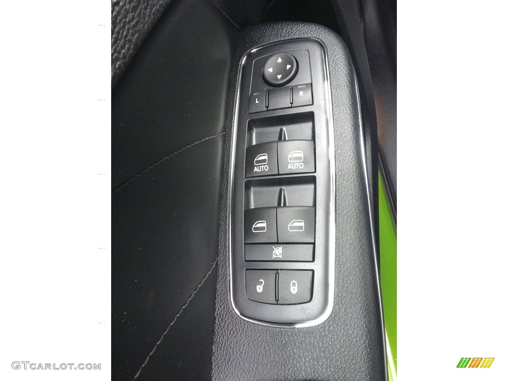 2017 Dodge Charger R/T Scat Pack Controls Photo #117924190