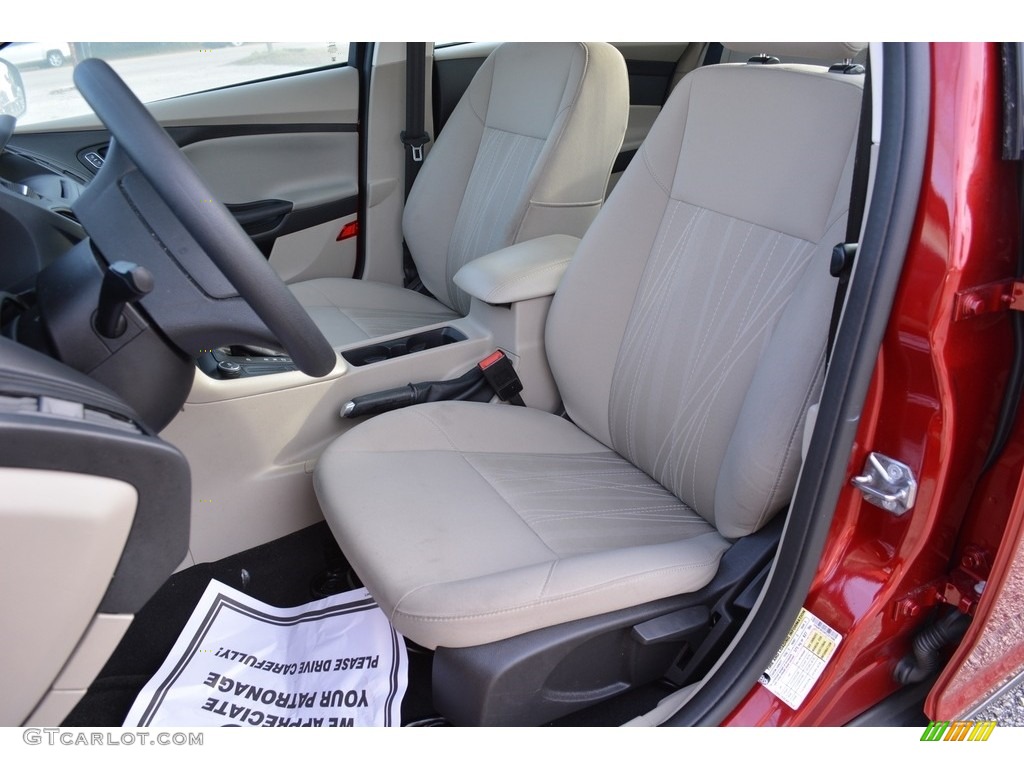 2015 Focus SE Sedan - Ruby Red Metallic / Charcoal Black photo #14