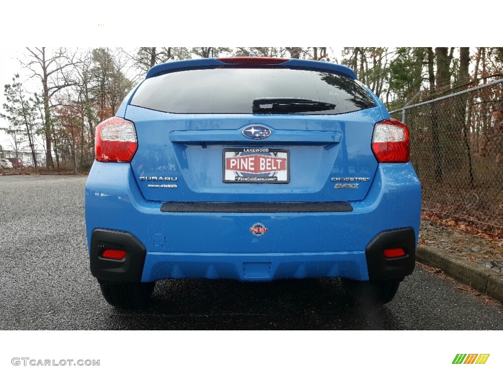 2017 Crosstrek 2.0i Limited - Hyper Blue / Black photo #5