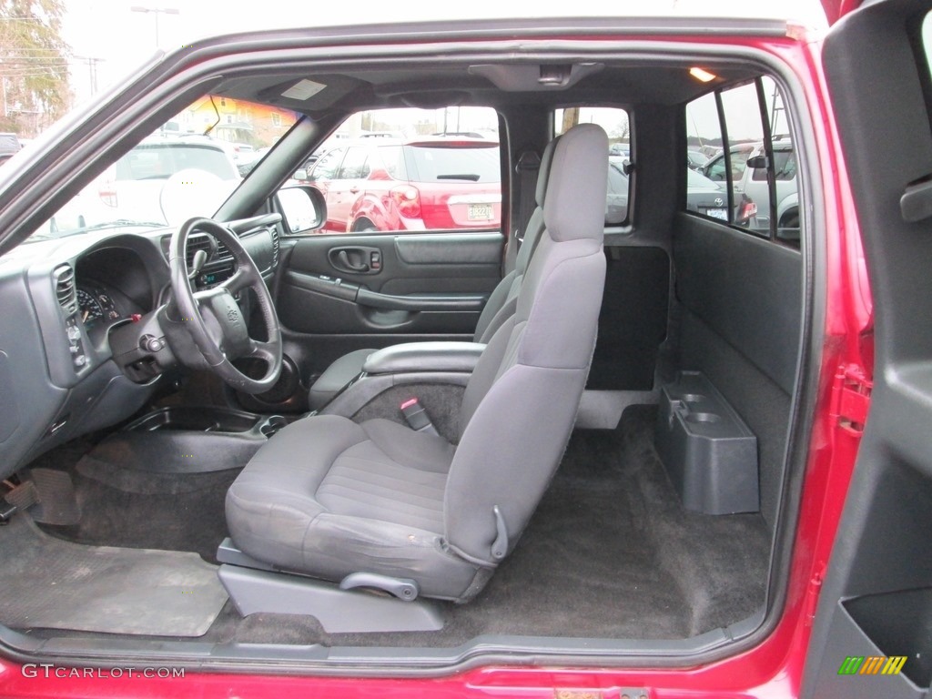 2003 S10 ZR2 Extended Cab 4x4 - Victory Red / Graphite photo #15