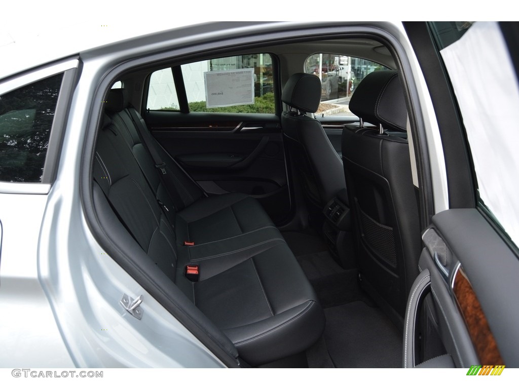 2017 BMW X4 xDrive28i Rear Seat Photo #117943028