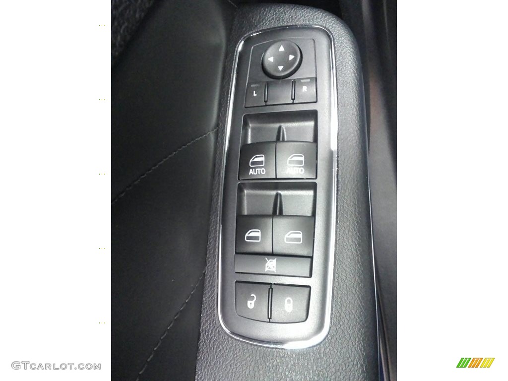 2017 Dodge Charger R/T Scat Pack Controls Photo #117943208