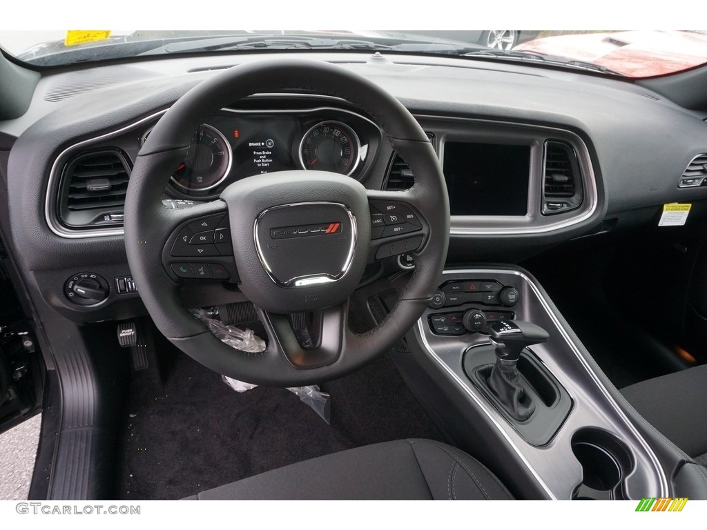 2017 Dodge Challenger SXT Black Dashboard Photo #117944936