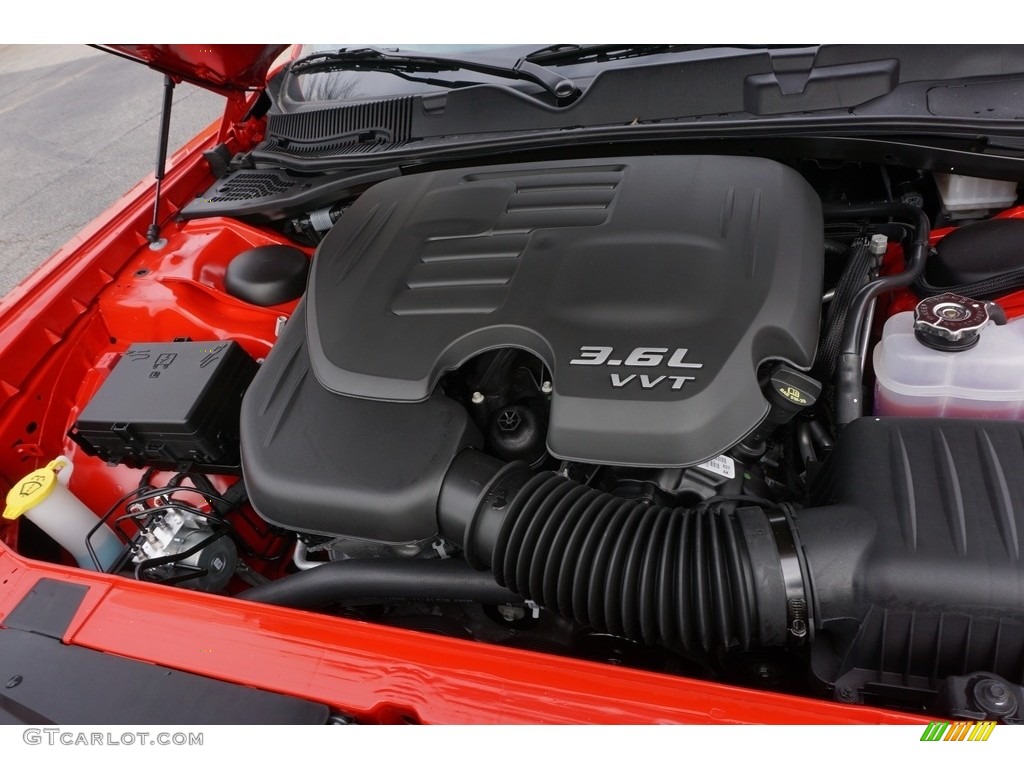 2017 Dodge Challenger SXT 3.6 Liter DOHC 24-Valve VVT Pentastar V6 Engine Photo #117945221