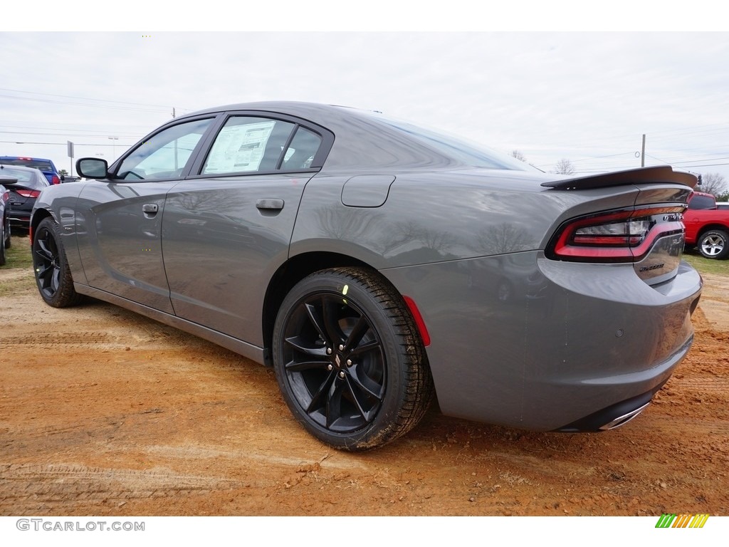 2017 Charger R/T - Destroyer Grey / Black photo #2