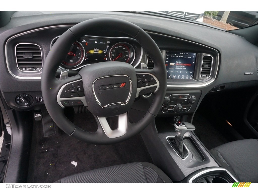 2017 Dodge Charger R/T Black Dashboard Photo #117946259