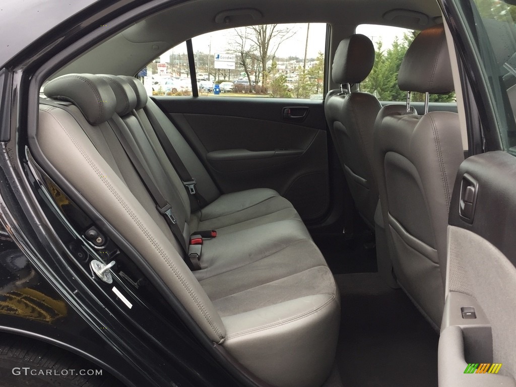 2010 Sonata SE V6 - Ebony Black / Gray photo #22