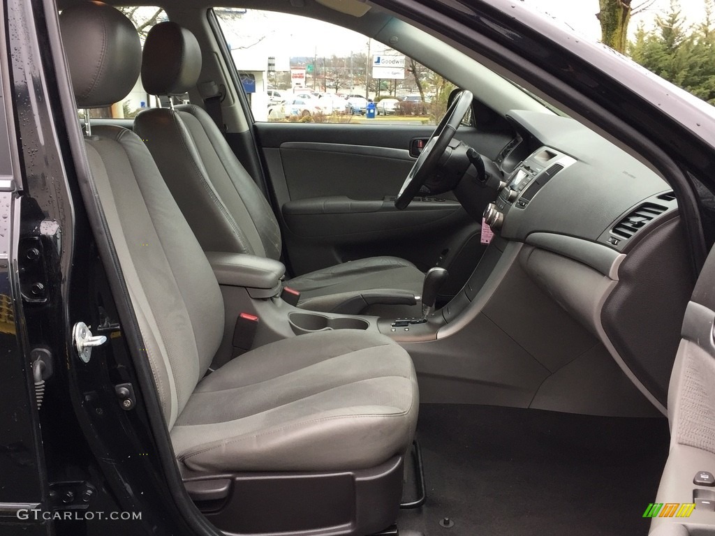 2010 Sonata SE V6 - Ebony Black / Gray photo #25