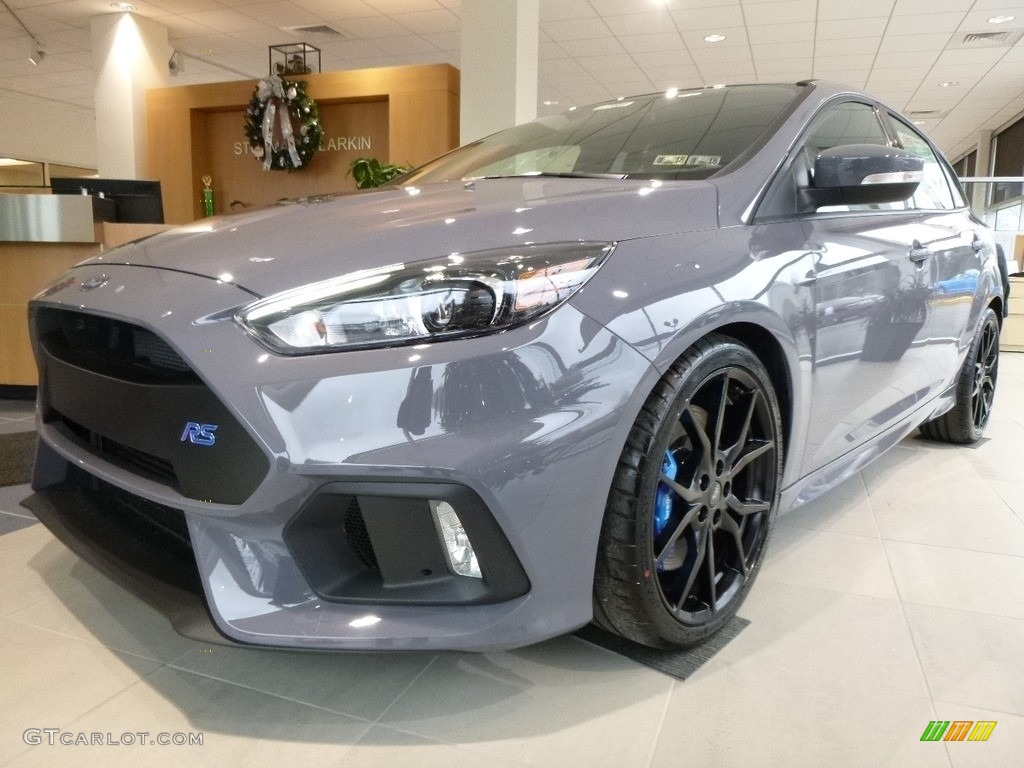 Stealth Gray 2017 Ford Focus RS Hatch Exterior Photo #117949484