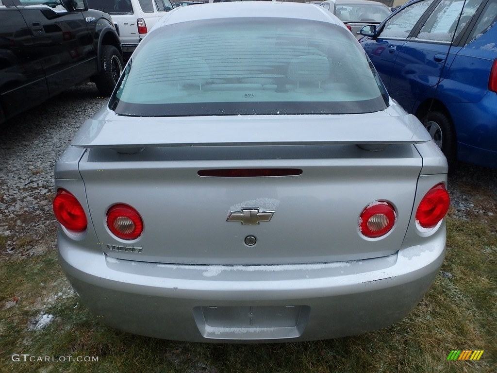 2005 Cobalt Coupe - Ultra Silver Metallic / Gray photo #3