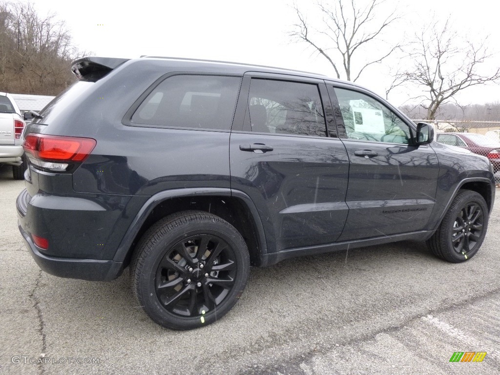 2017 Grand Cherokee Laredo 4x4 - Rhino / Black photo #6