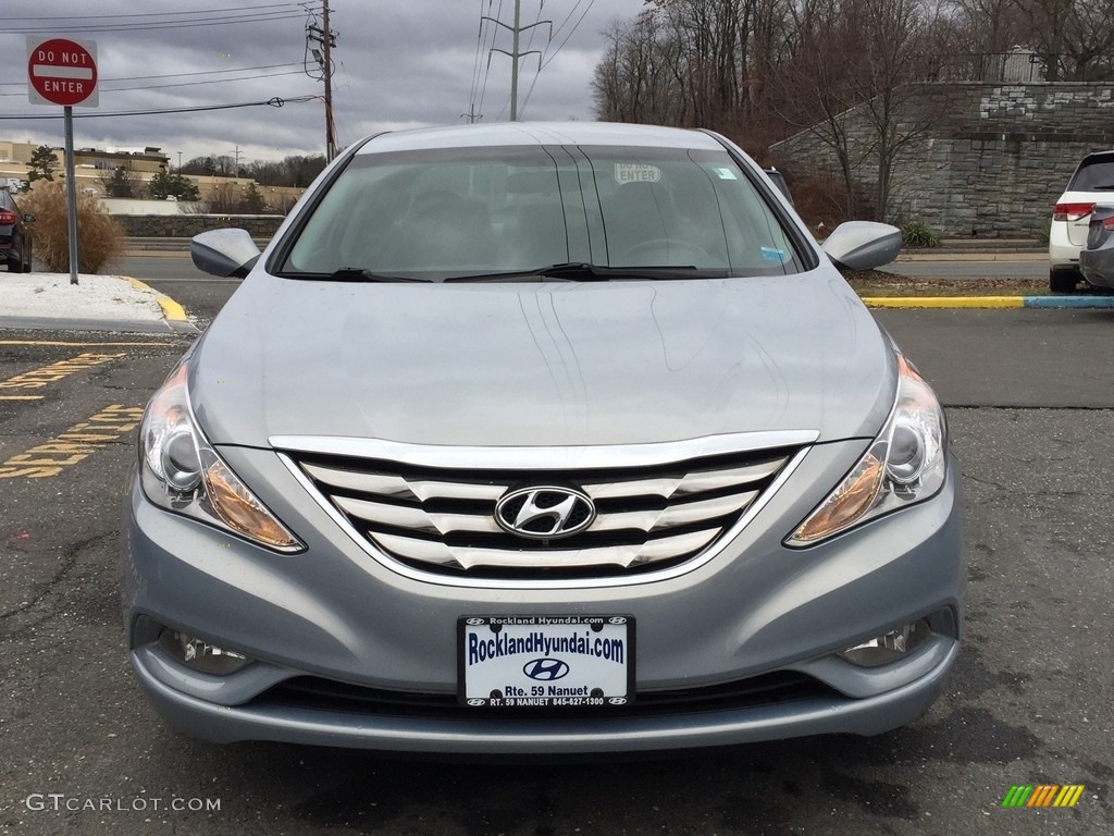 2011 Sonata SE - Iridescent Silver Blue Metallic / Black photo #2