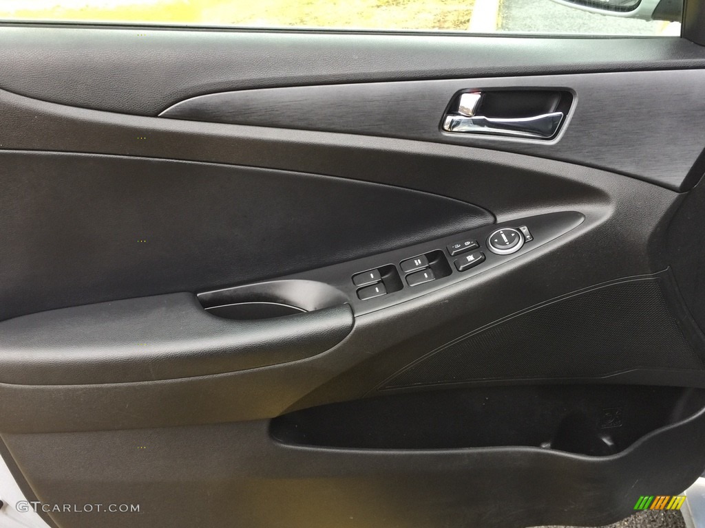 2011 Sonata SE - Iridescent Silver Blue Metallic / Black photo #7