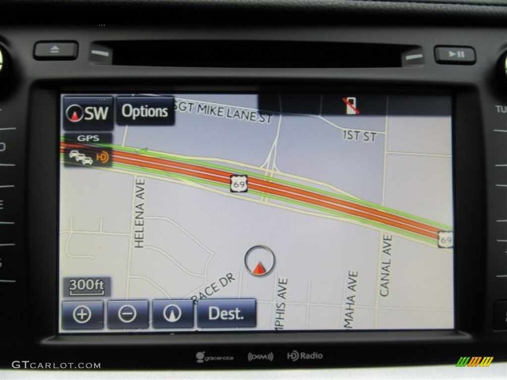 2017 Toyota Highlander XLE Navigation Photos