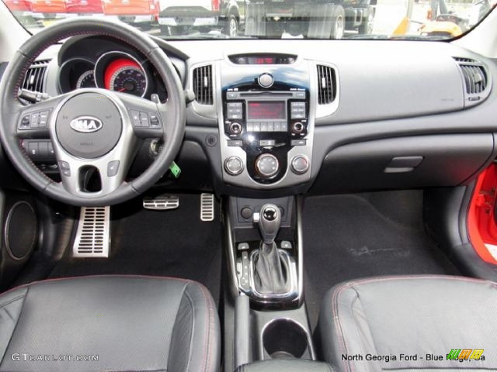 2011 Forte Koup SX - Racing Red / Black Sport photo #16