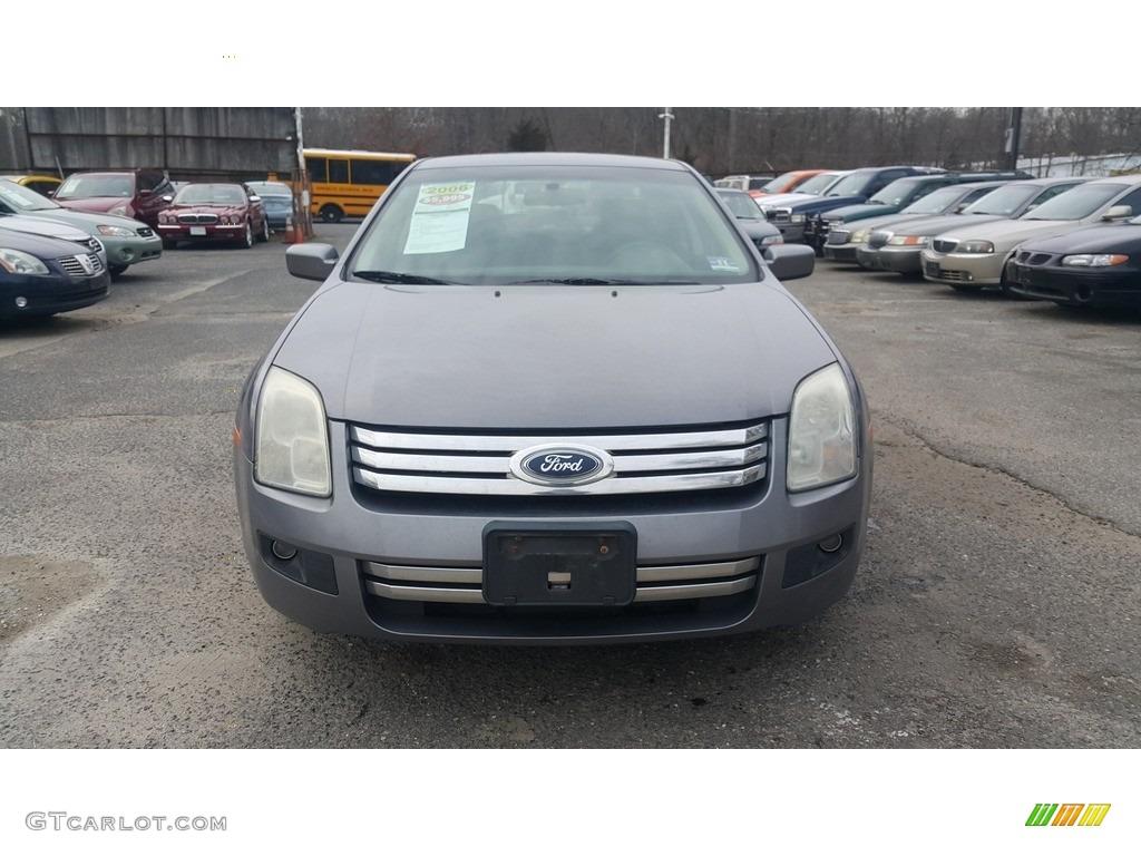 2006 Fusion SE V6 - Black / Medium Light Stone photo #2