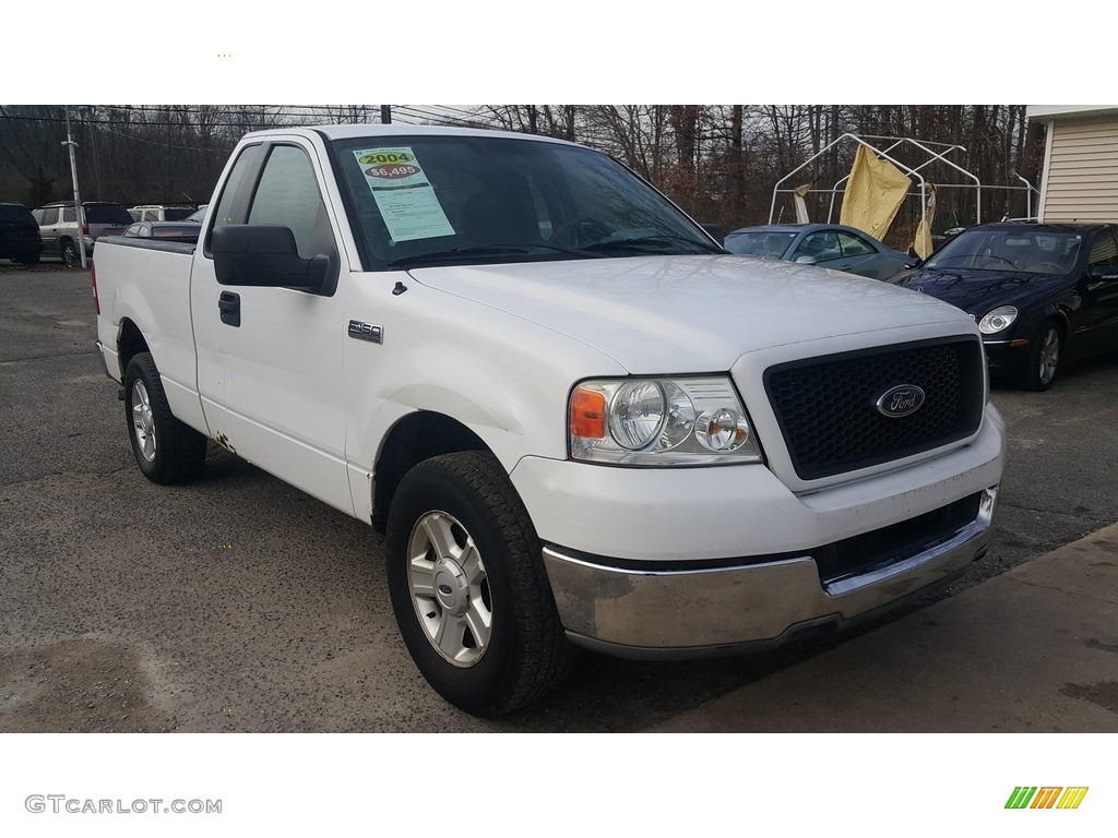 2004 F150 XLT Regular Cab - Oxford White / Dark Flint photo #1