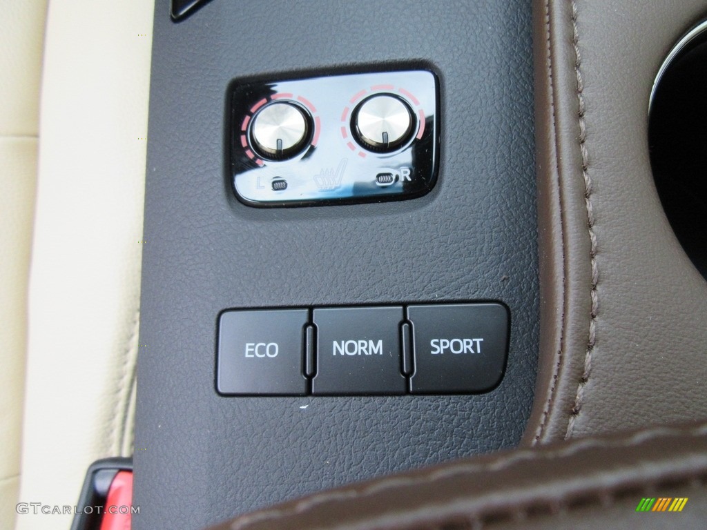 2017 Toyota Avalon XLE Controls Photos