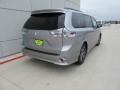 2017 Silver Sky Metallic Toyota Sienna SE  photo #4