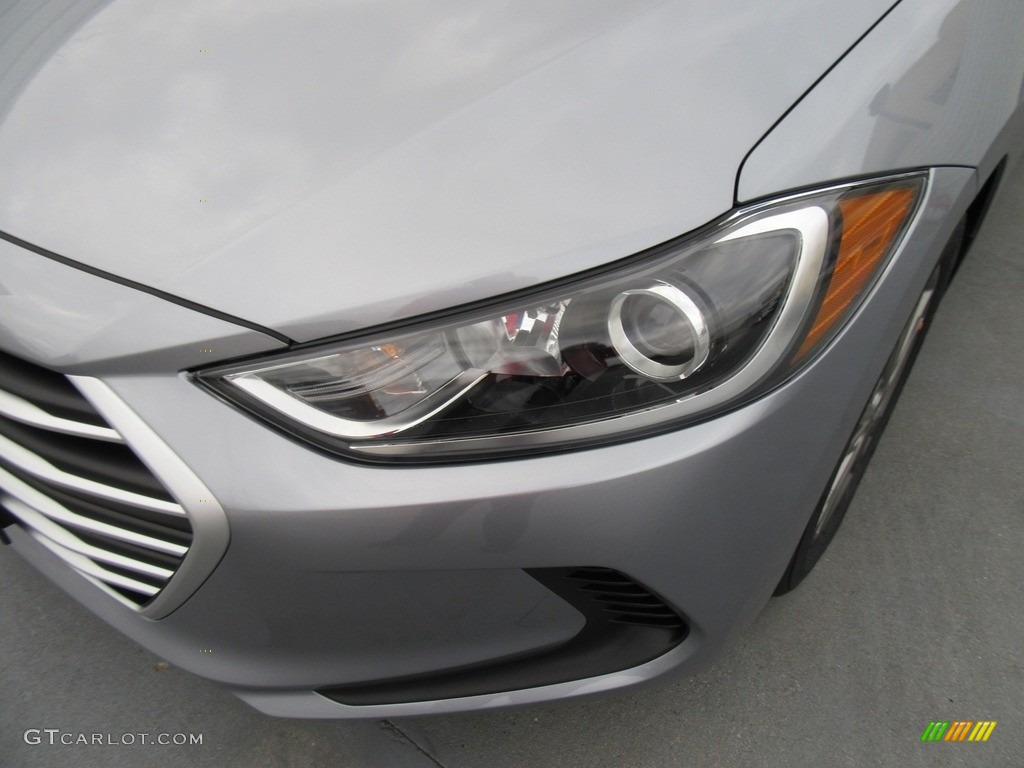2017 Elantra SE - Gray / Gray photo #9