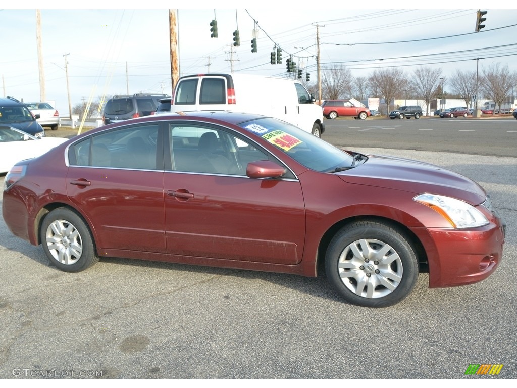 2012 Altima 2.5 S - Red Alert / Charcoal photo #4