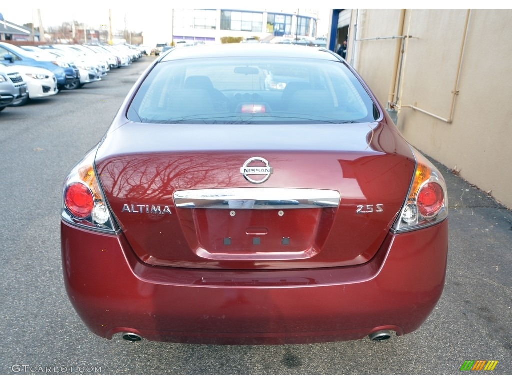 2012 Altima 2.5 S - Red Alert / Charcoal photo #6