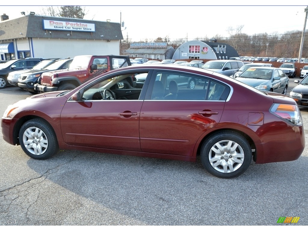 2012 Altima 2.5 S - Red Alert / Charcoal photo #10