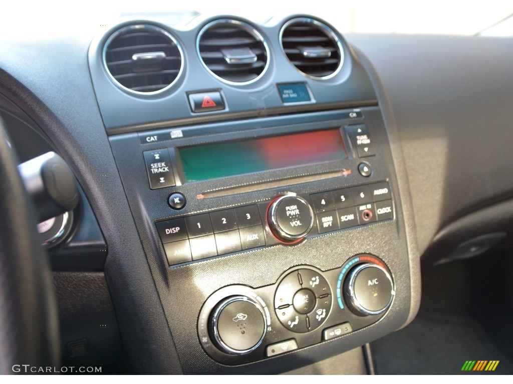 2012 Altima 2.5 S - Red Alert / Charcoal photo #11