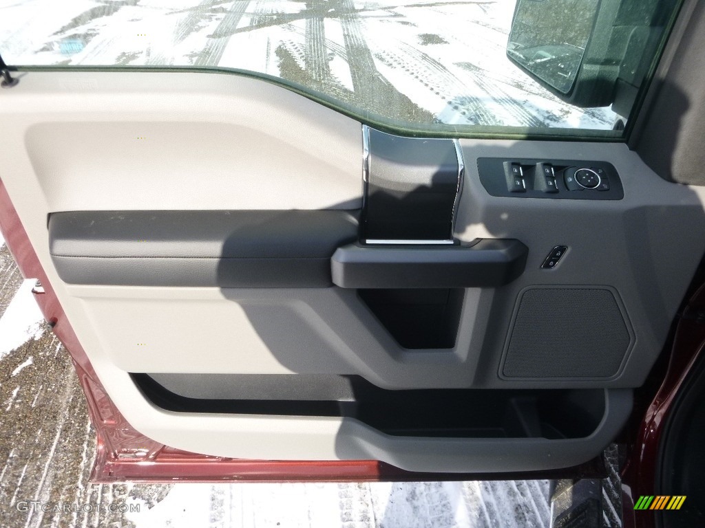 2017 F150 XLT SuperCrew 4x4 - Bronze Fire / Earth Gray photo #13