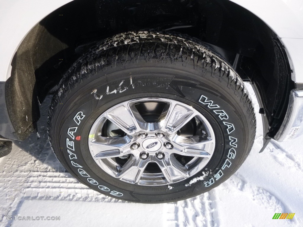 2017 F150 XLT SuperCrew 4x4 - Oxford White / Earth Gray photo #9