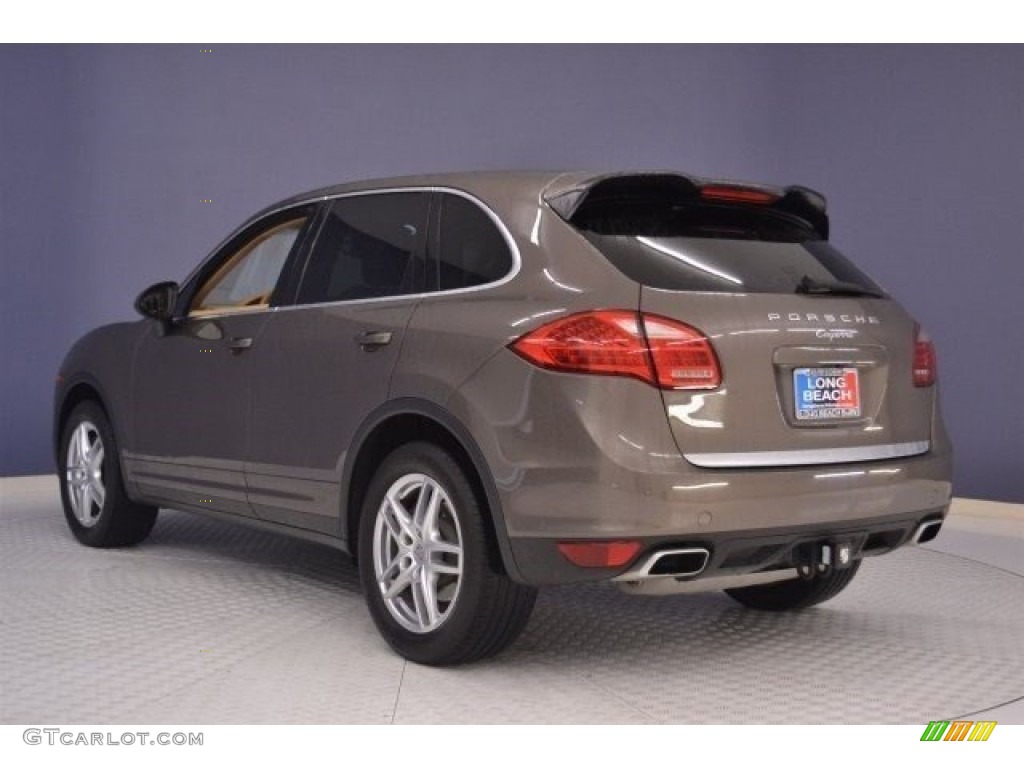 2014 Cayenne  - Umber Metallic / Luxor Beige photo #5