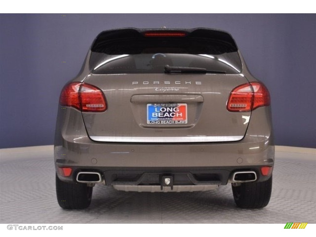 2014 Cayenne  - Umber Metallic / Luxor Beige photo #6