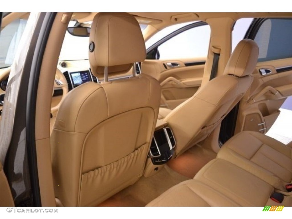 2014 Cayenne  - Umber Metallic / Luxor Beige photo #15