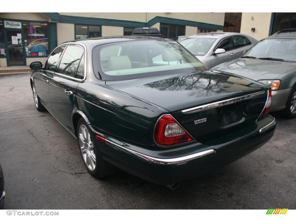 2006 XJ XJ8 L - British Racing Green / Barley photo #10