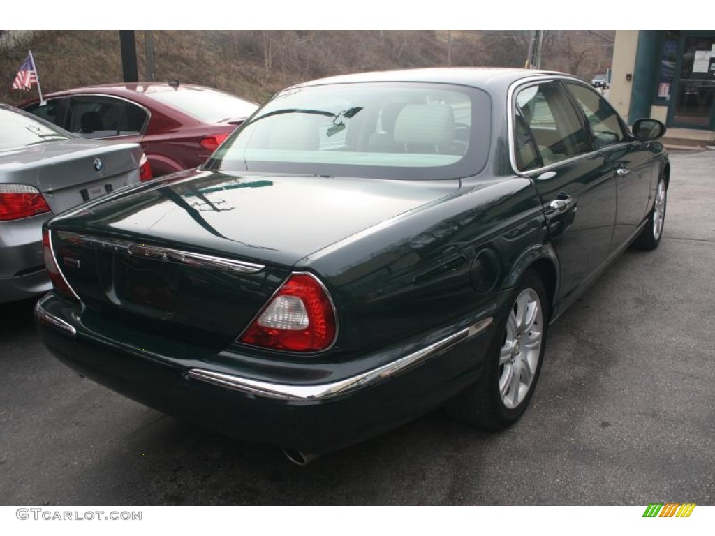 2006 XJ XJ8 L - British Racing Green / Barley photo #12