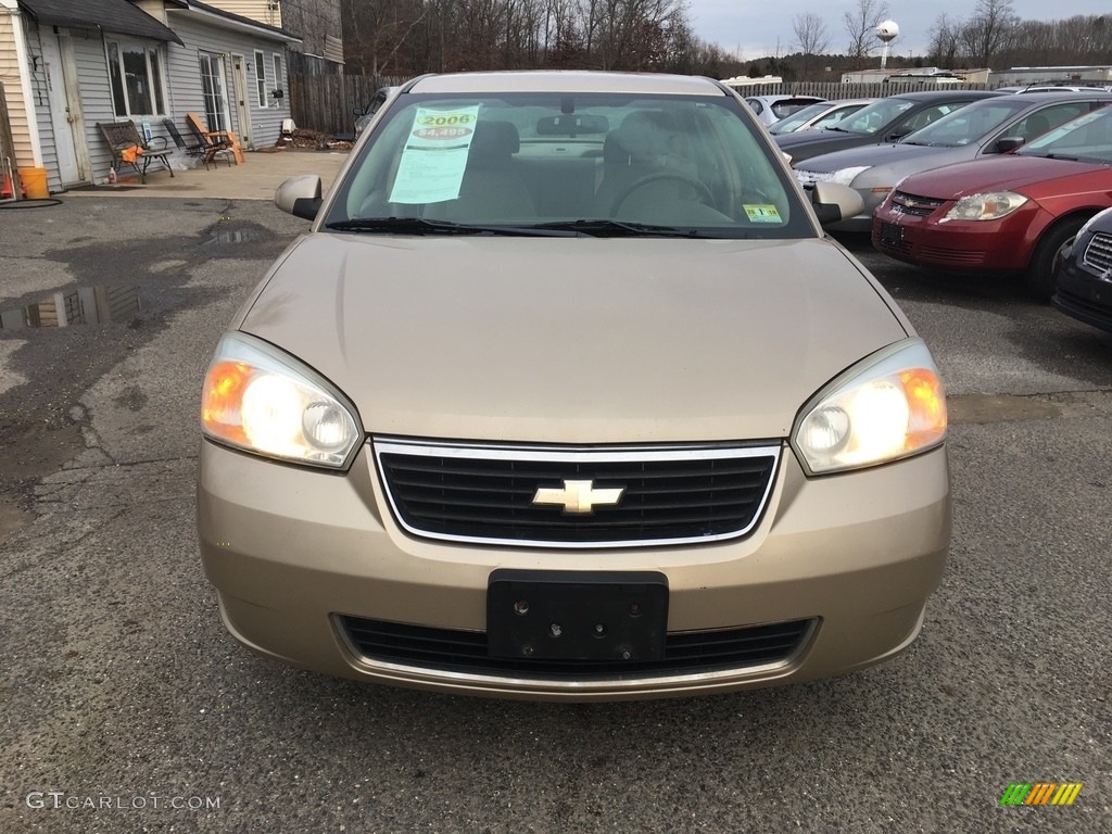 2006 Malibu LT V6 Sedan - Sandstone Metallic / Cashmere Beige photo #10