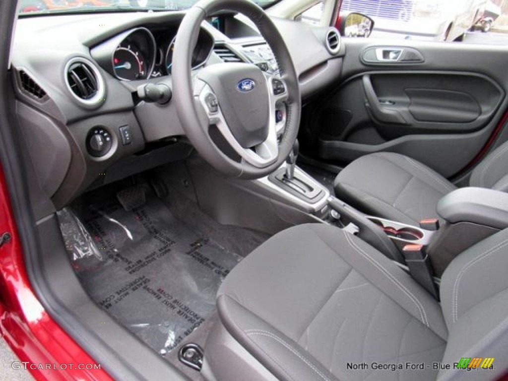 2016 Fiesta SE Sedan - Ruby Red Metallic / Charcoal Black photo #27