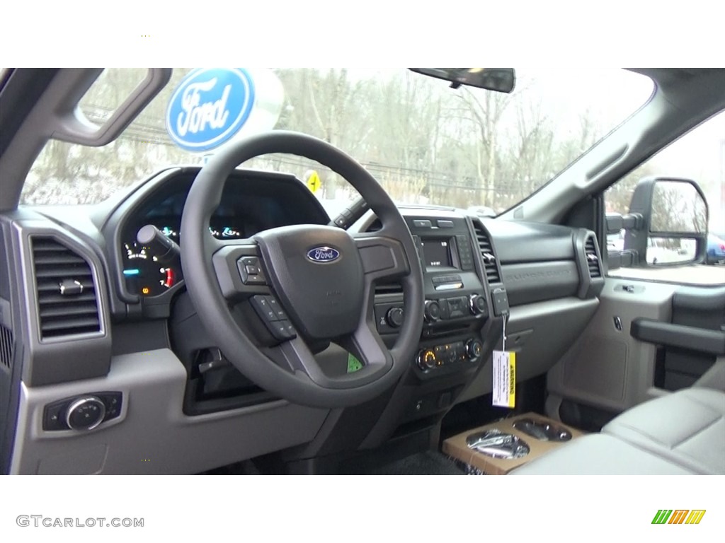 2017 Ford F350 Super Duty XL Regular Cab 4x4 Dashboard Photos