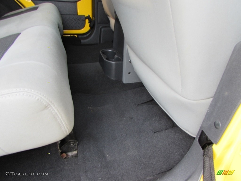 2009 Wrangler Unlimited X 4x4 - Detonator Yellow / Dark Slate Gray/Medium Slate Gray photo #17